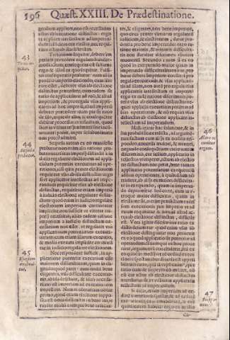 596