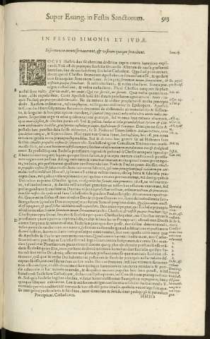 913