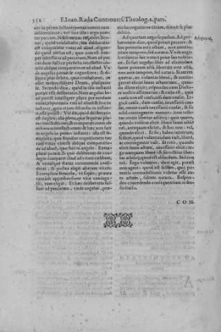 352