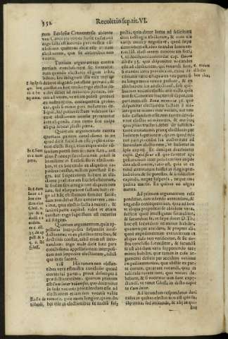 352