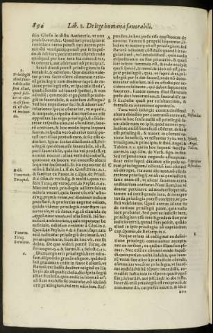 890